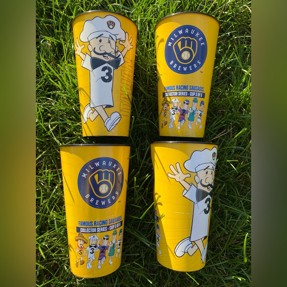 Milwaukee Brewers 2025 MLB Stadium Collector Series #3 Italian Sausage 32oz Cups